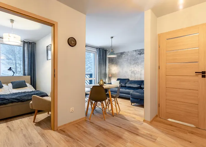 Zeromskiego 15b/5 Apartment